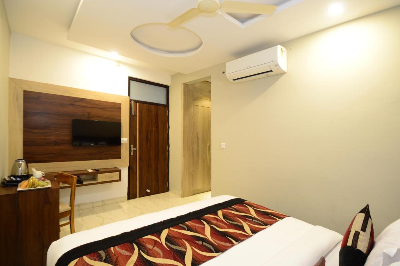Hopp Inn Udaipur Esterno foto
