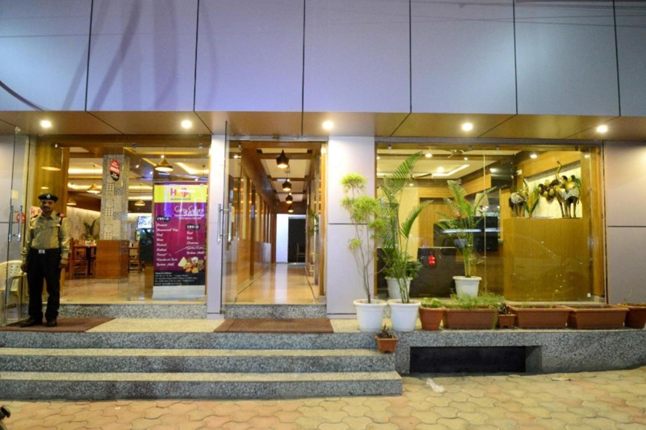 Hopp Inn Udaipur Esterno foto